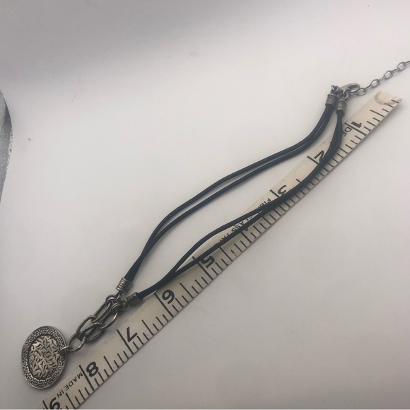 SILPADA Sterling N1711 Floral Medallion Pendant & Clasp Leather Cord Necklace - Picture 6 of 8